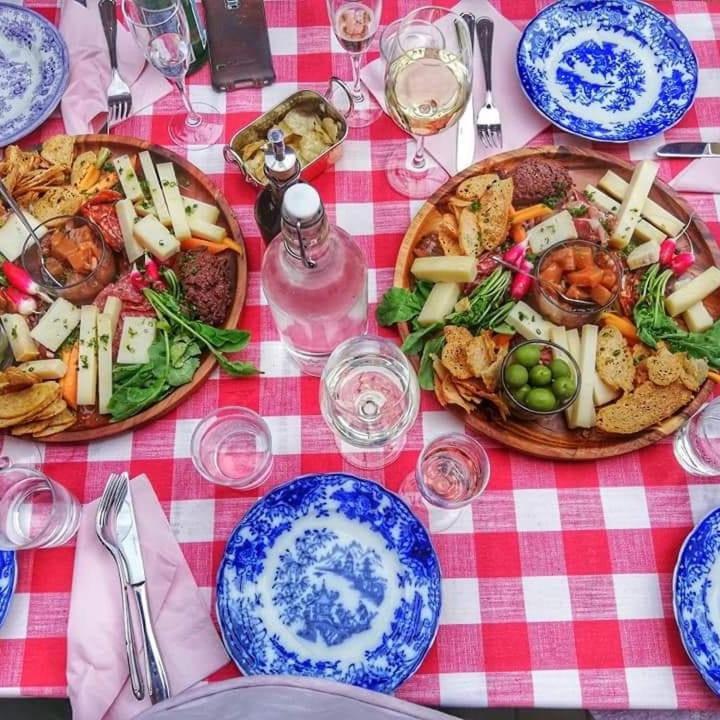 Hem Till Garden Boutique Hotel ヴェステロース エクステリア 写真