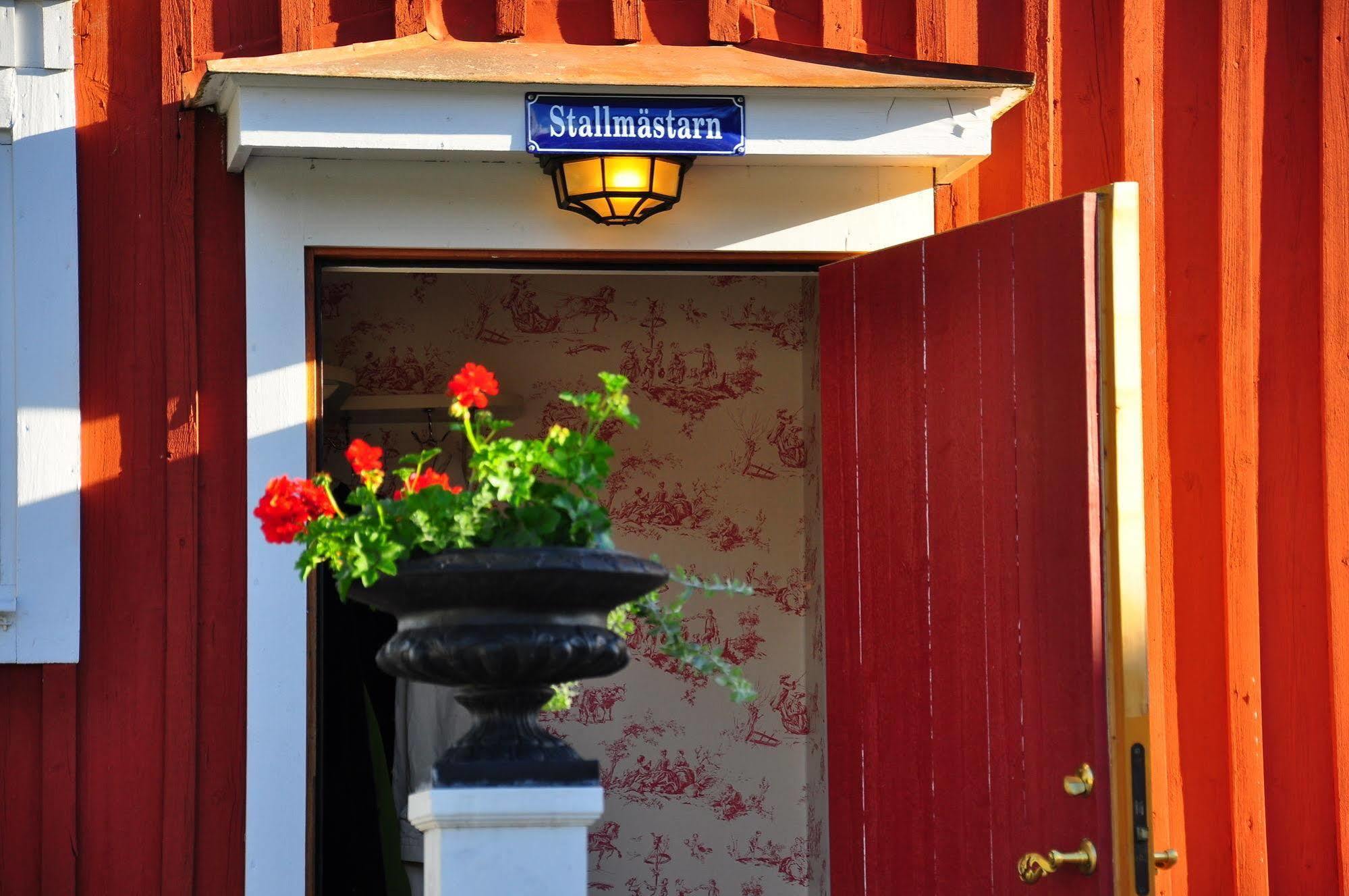 Hem Till Garden Boutique Hotel ヴェステロース エクステリア 写真